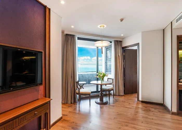 Mandala Cham Bay 5 Star Mui Ne Фантхьет