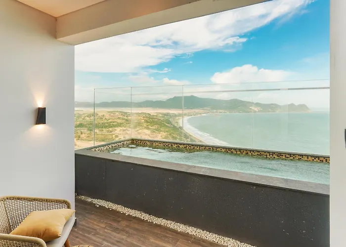 Отель Mandala Cham Bay 5 Star Mui Ne